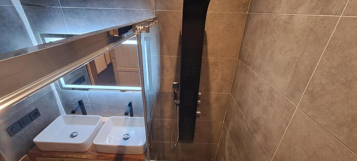Maison A Moutiers 3 Vallees 4 Chambres 10 Pers المظهر الخارجي الصورة